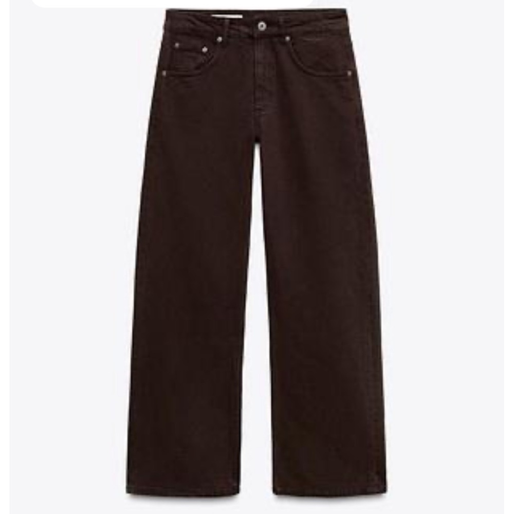 Zara mid waist TRfF curved leg balloon jeans in Chocolate.